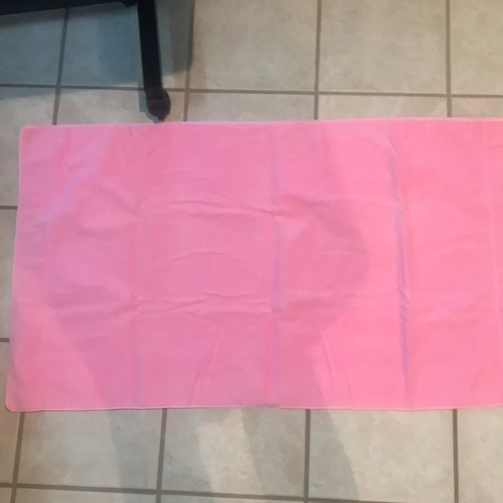 Towels Bundle of 6 Vintage Pink Bath Towels
